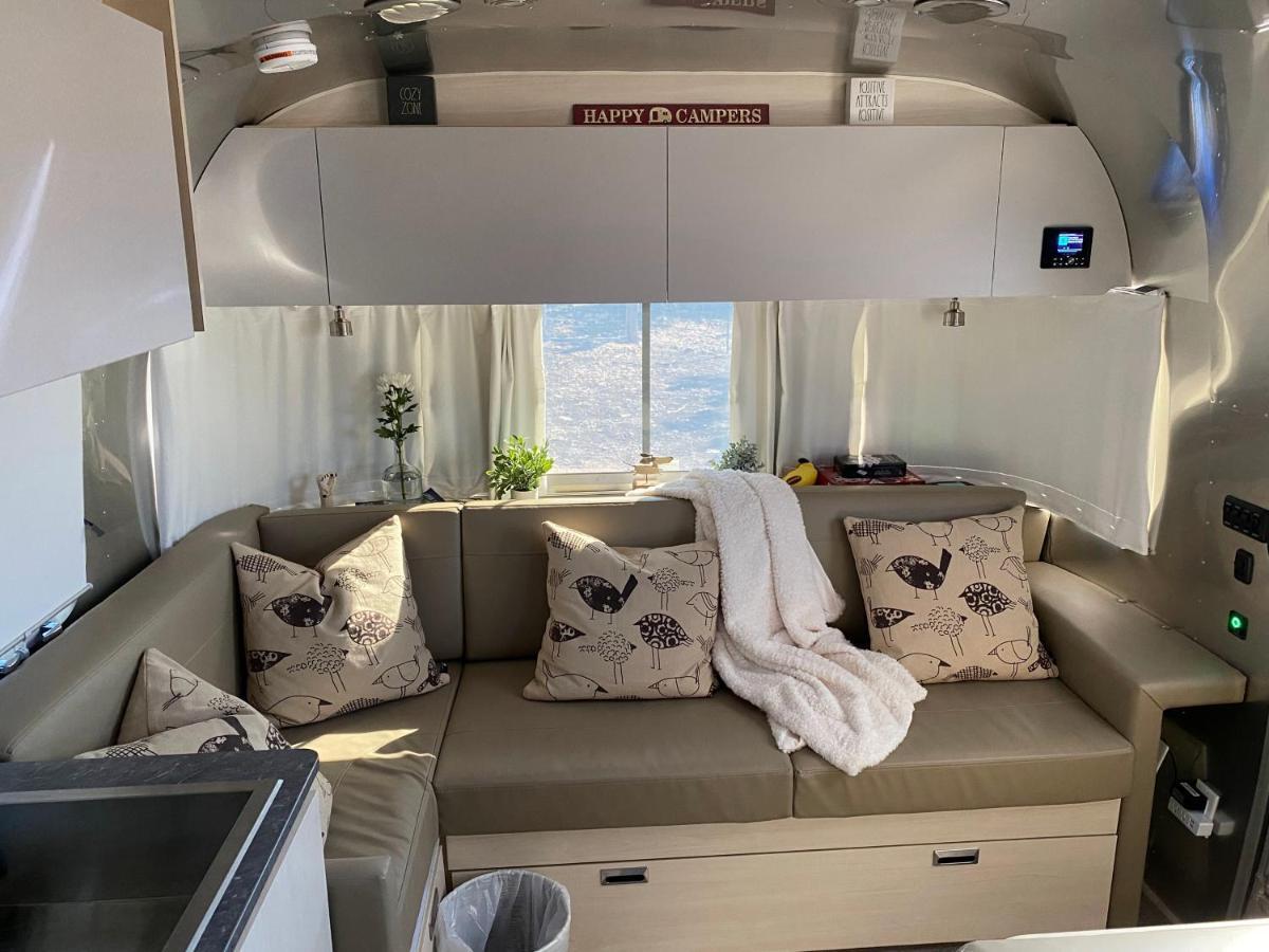 فندق Airstream Alfresco فريدريكسبيرغ المظهر الخارجي الصورة